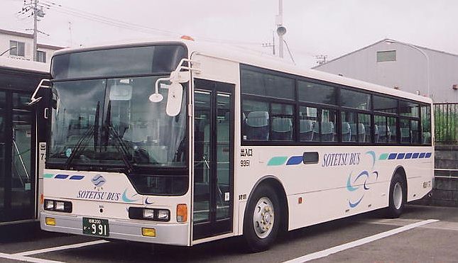 9351